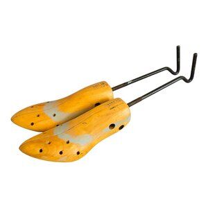 Vintage Wood & Metal Shoe Stretchers / Wideners Women's Size 8W - 11N